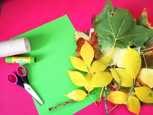 Copac de toamna din suport de hartie igienica - in lucru